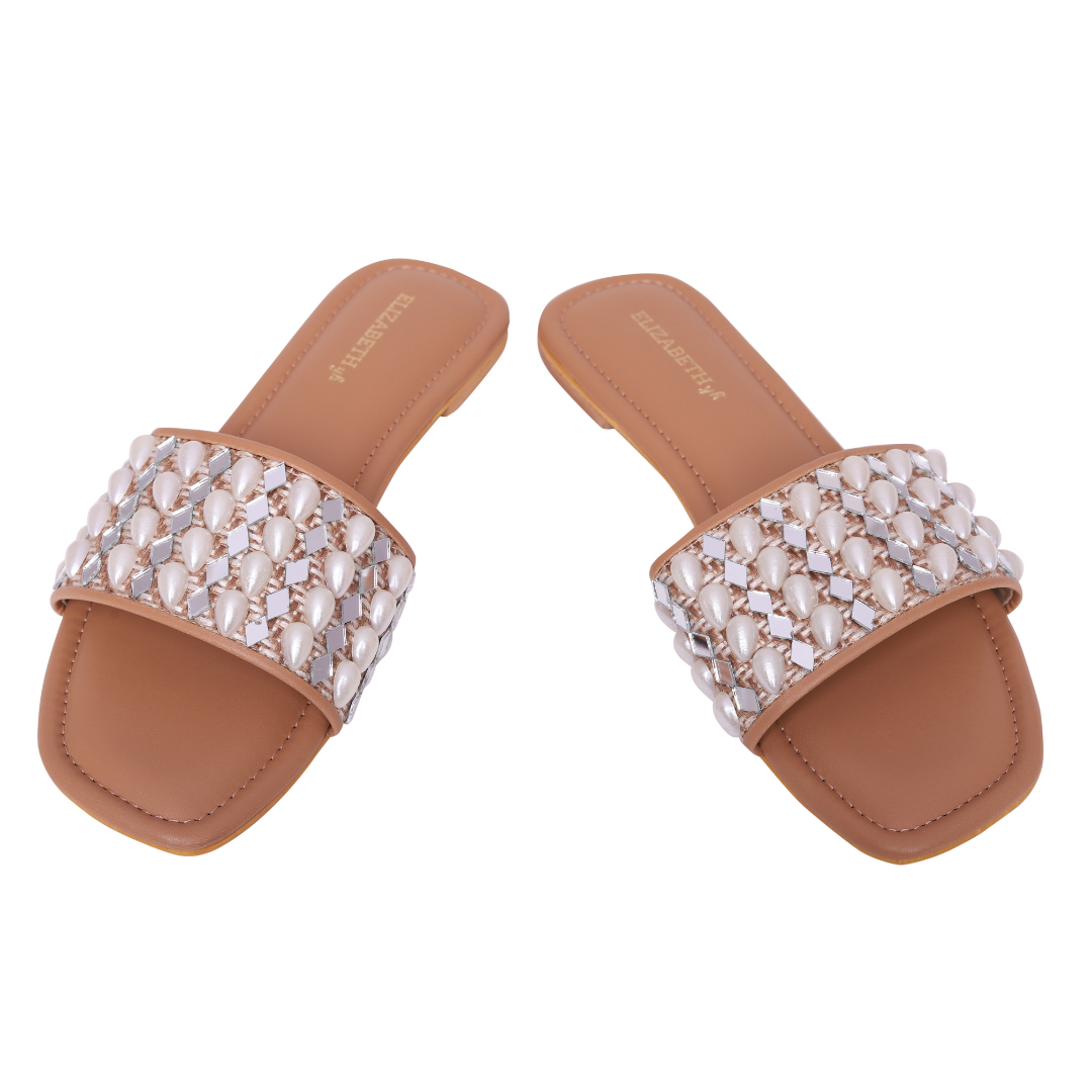 ELZ Queen’s Treat II Beige Slider
