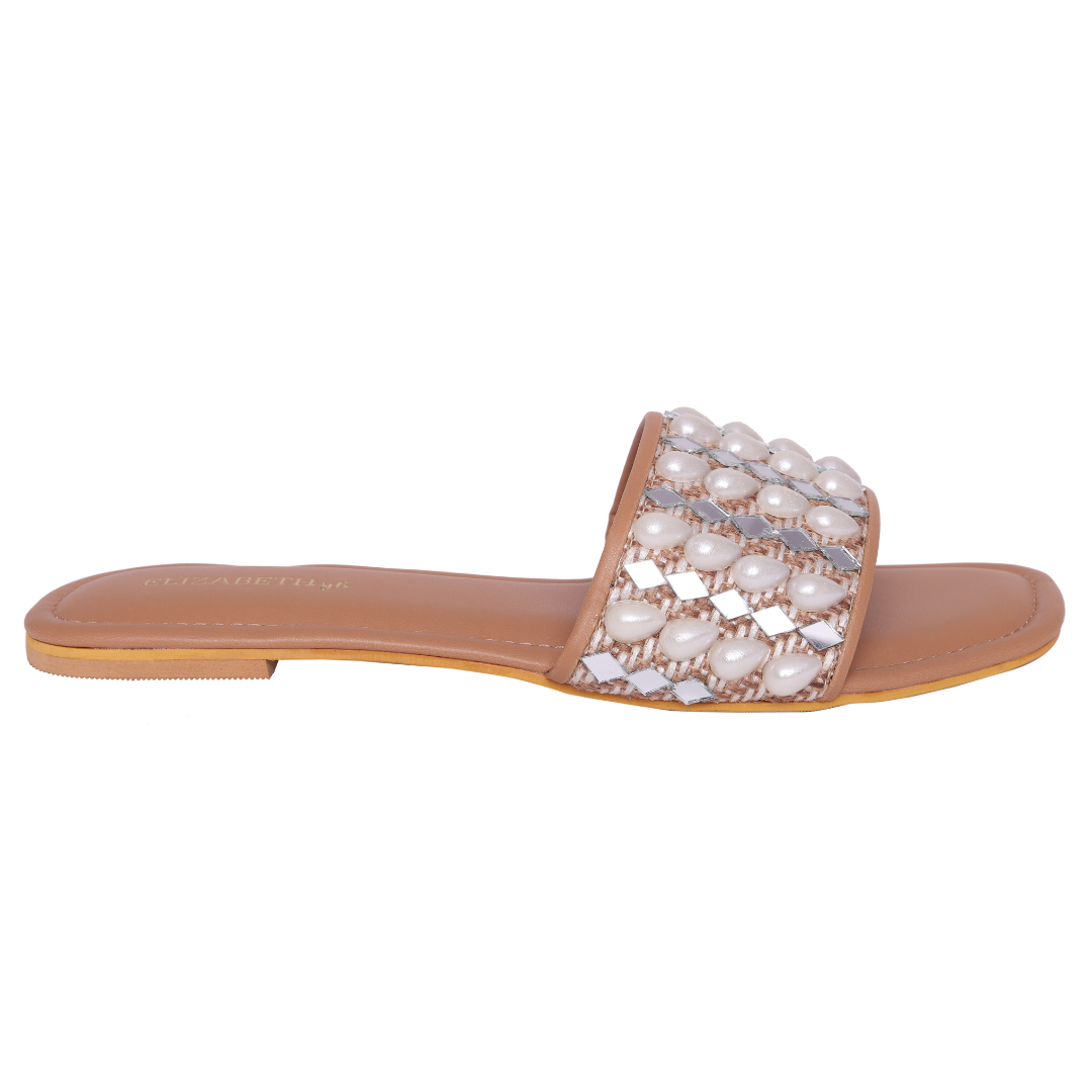 ELZ Queen’s Treat II Beige Slider