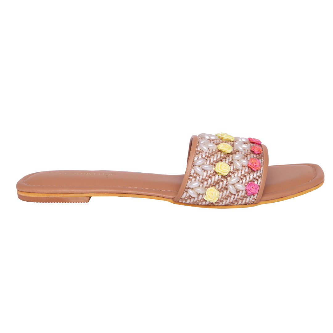 ELZ Fairytale Beige Slip-on Slider
