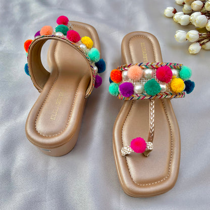 ELZ  POM POM Wedges Kolhapuri